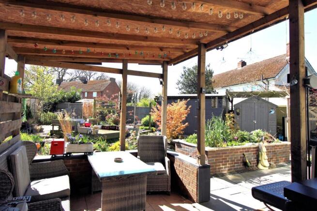 Covered seating area