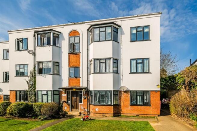 5 York Crescent_-20.jpg