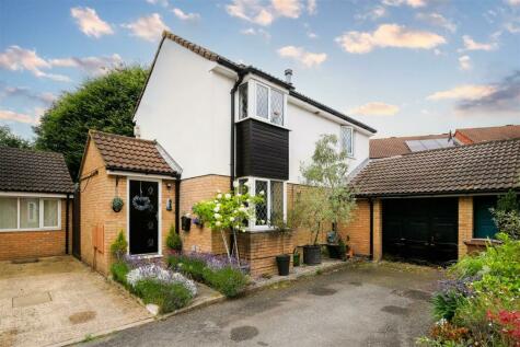 North Chingford - 4 bedroom detached house for sale