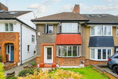 Chingford - 3 bedroom semi-detached house for sale