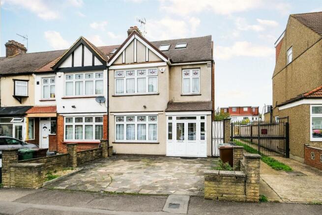 Normanshire Drive-30_web.jpg