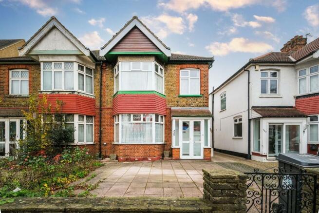 245 Old Church Road-29_web.jpg