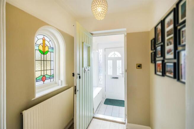 , Priory Close-49.jpg