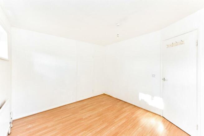 83 Alexandra Road-12_resized.jpg