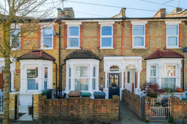 21 Woodend road-34.jpg