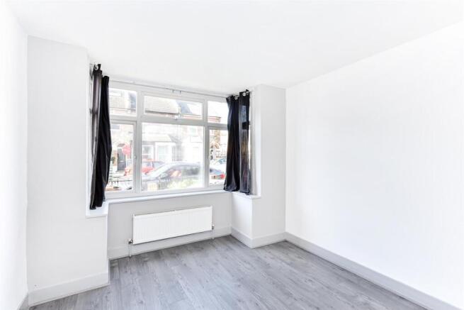 73 Gosport road-1_resized.jpg