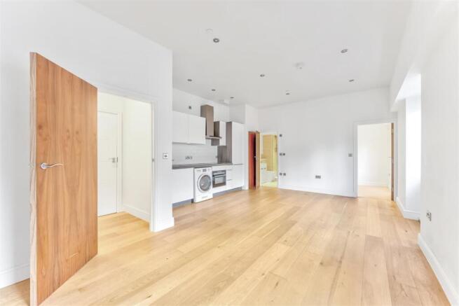 104 quant building-3.jpg