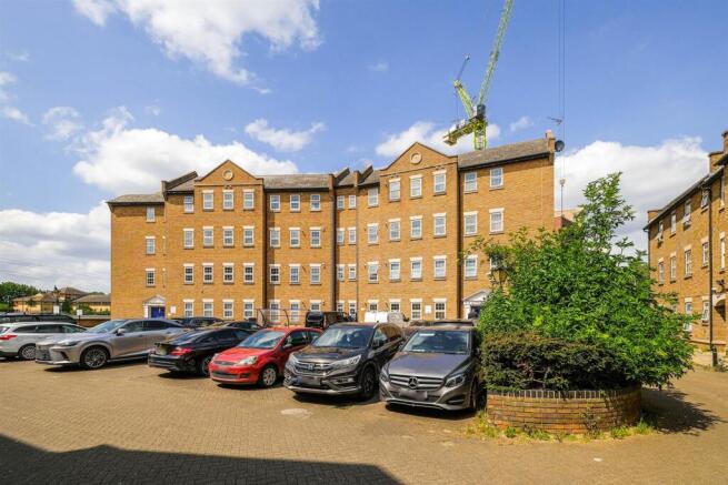 12 Quayside House-20_web.jpg