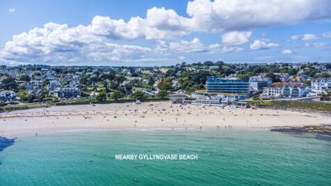 Emslie Road, Carnes Court Emslie Road, TR11