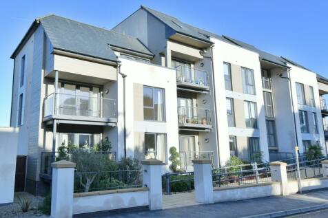 Falmouth - 1 bedroom apartment for sale