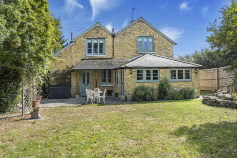 Station Road, Enslow, OX5