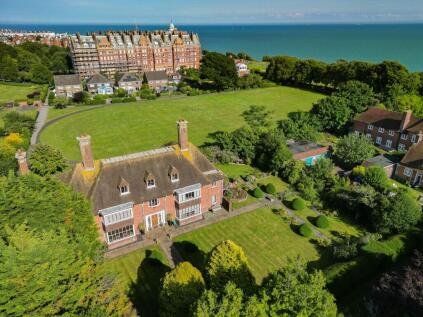 Dixwell Road, Folkestone, CT20