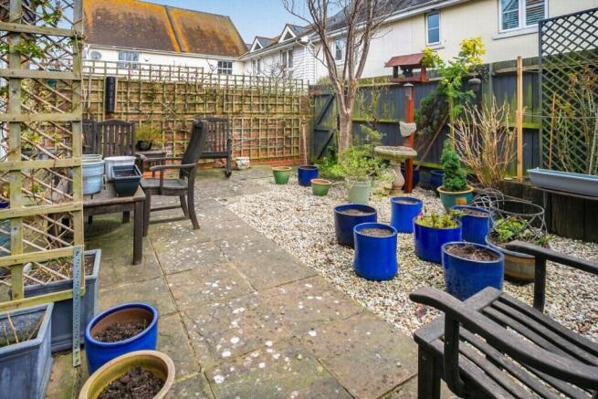 Courtyard garden