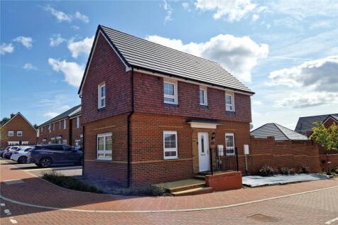 Mulberry Walk, Havant, Hampshire, PO9