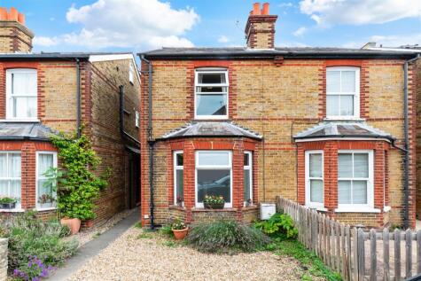 Upper Court Road, Epsom