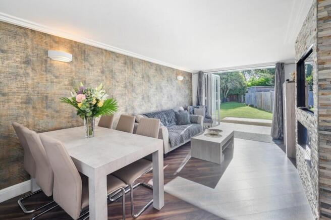 NUTCROFT GROVE,  (1).jpg