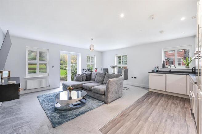 CHAUCER COURT (5).jpg