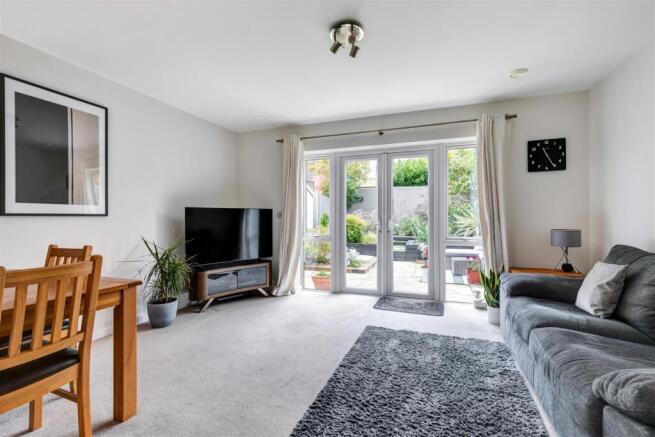 REDWOOD DRIVE (1).jpg