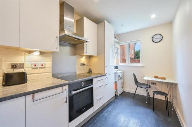 REDWOOD DRIVE, (5).jpg