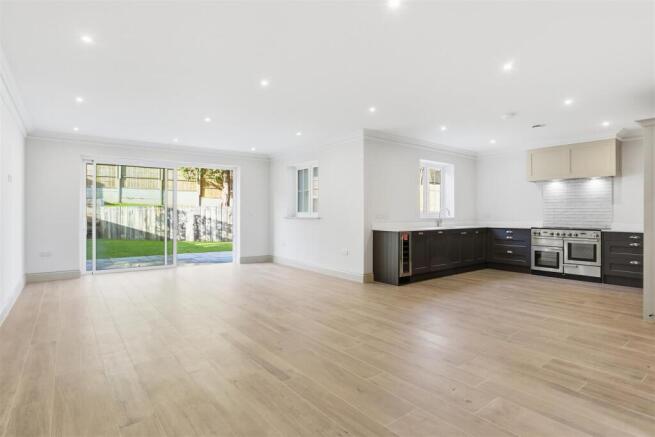 1578342896 - 5 Amberwood Grove -54.jpg