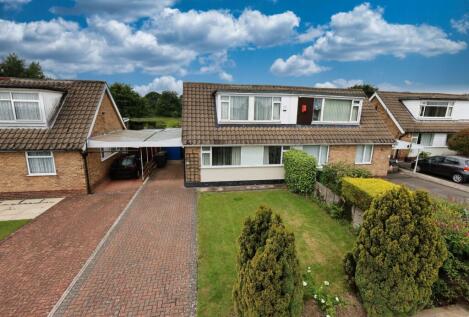 Cookridge Avenue, Leeds, West Yorkshire, LS16