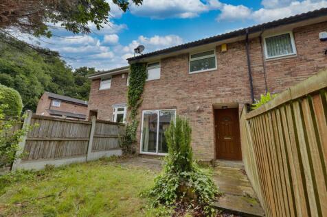 Silk Mill Approach, Cookridge, Leeds, West Yorkshire, LS16