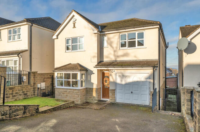 1386195-1-693011f...