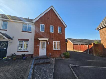 Kingfisher Road, Attleborough, Norfolk, NR17