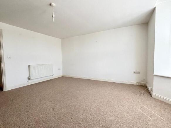 Open Plan Kitchen/Living Area