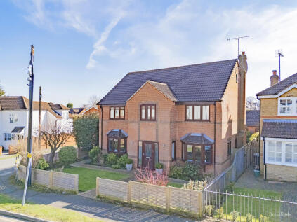 Cavell Road, Billericay, CM11