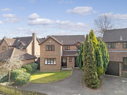 Rosebay Avenue, Billericay, CM12