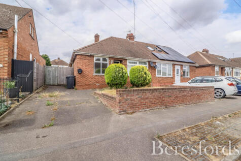 Vauxhall Drive, Braintree, CM7