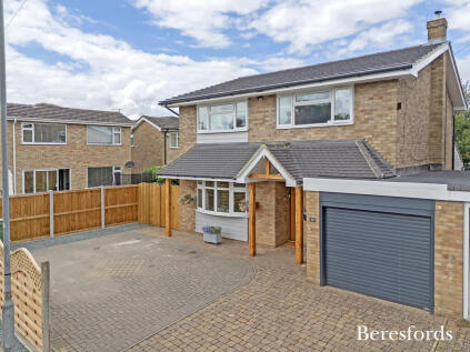 Queenborough Lane, Great Notley, CM77