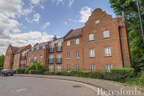 Osborne Heights, Warley, CM14