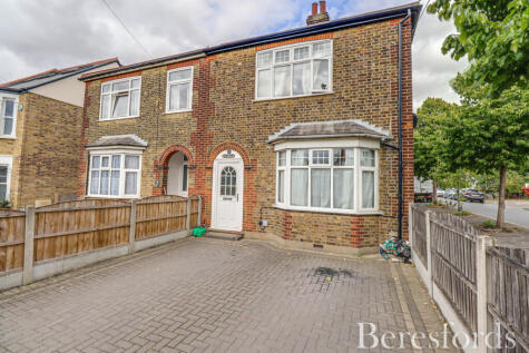 Warescot Road, Brentwood, CM15