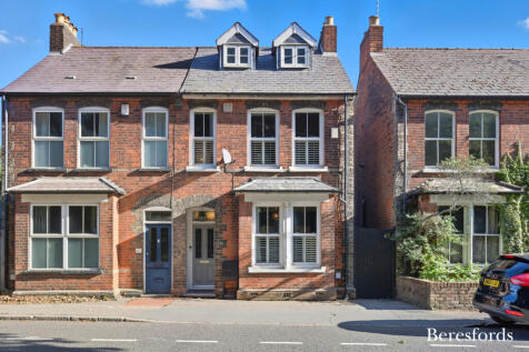 Ingrave Road, Brentwood, CM15