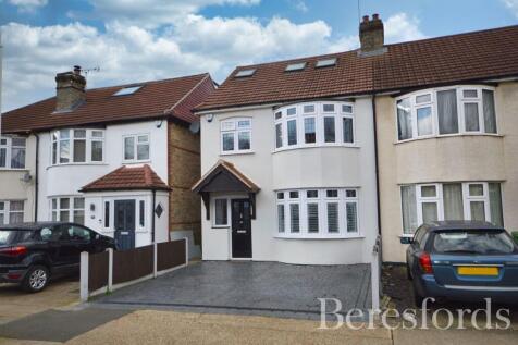 Seymer Road, Romford, RM1