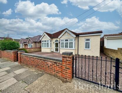 Stanley Road, Hornchurch, RM12