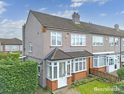 Severn Drive, Upminster, RM14