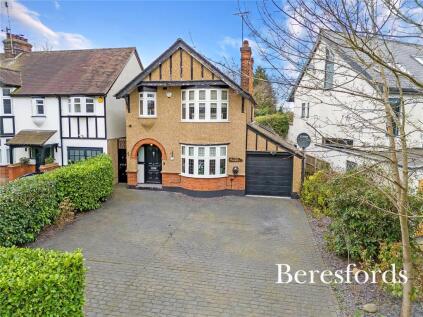 Alexander Lane, Shenfield, CM15