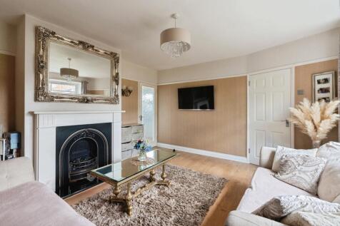 Birkbeck Road, Hutton, CM13