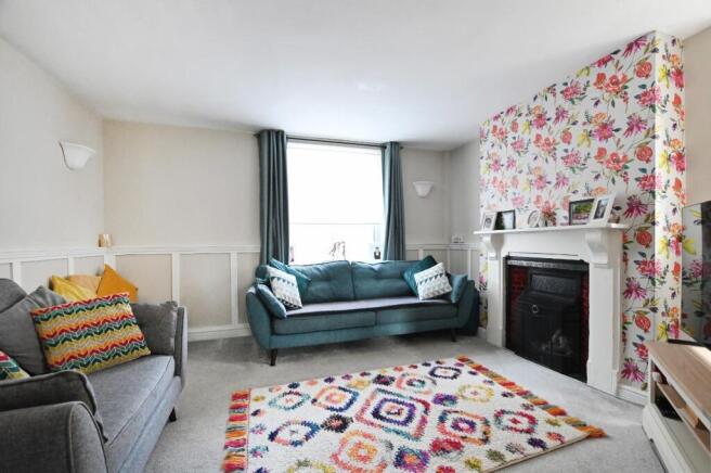 SITTING ROOM