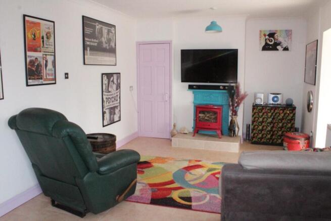 SITTING ROOM