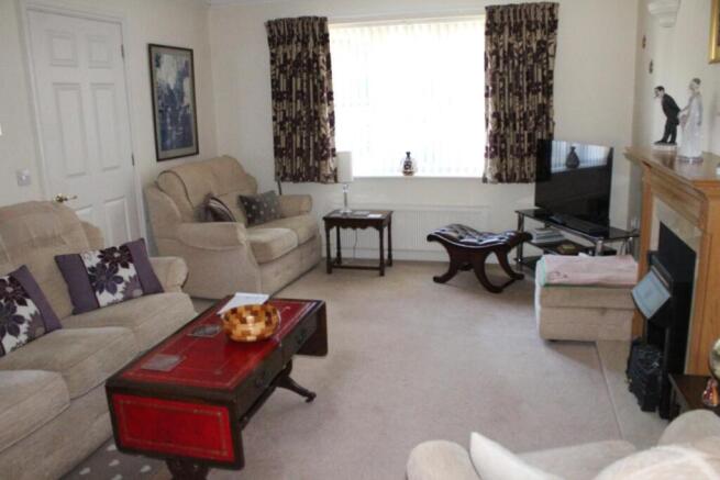 SITTING ROOM