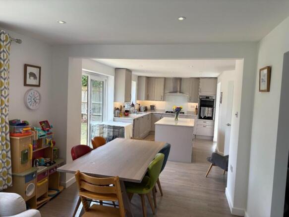 KITCHEN/DINING/FAMILY ROOM