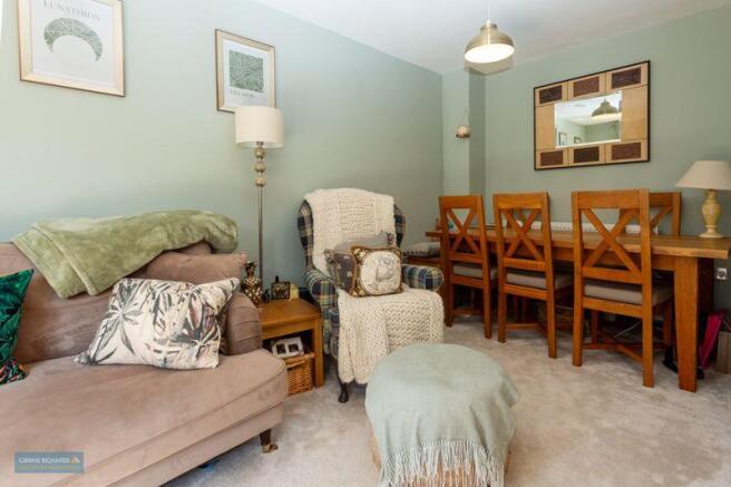 Sitting/Dining Room