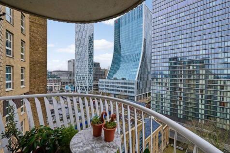 Westferry Road, Canary Wharf