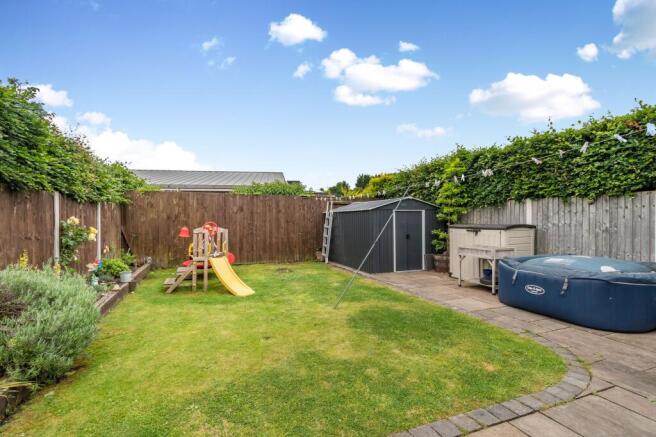 Garden to rear