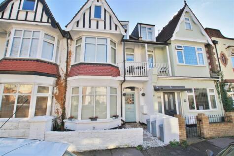 Pall Mall, Leigh-On-Sea