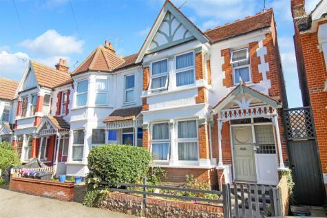 Oakleigh Park Drive, Leigh-On-Sea